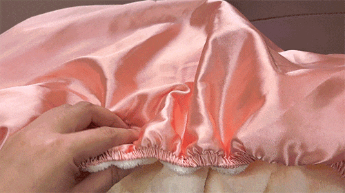 10分钟轻松养成女明星「绸缎发」新葡京洗完头自然风干还是吹干好？(图20)